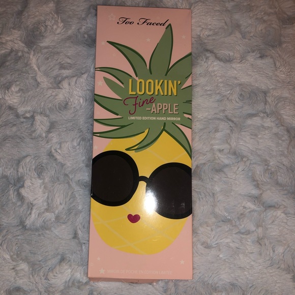 Limited Edition TooFaced Pineapple Mirror - Picture 2 of 4